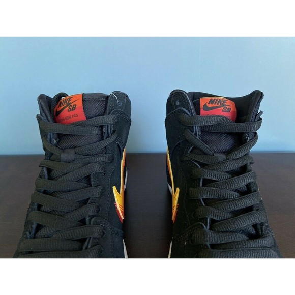 Nike SB Dunk High \